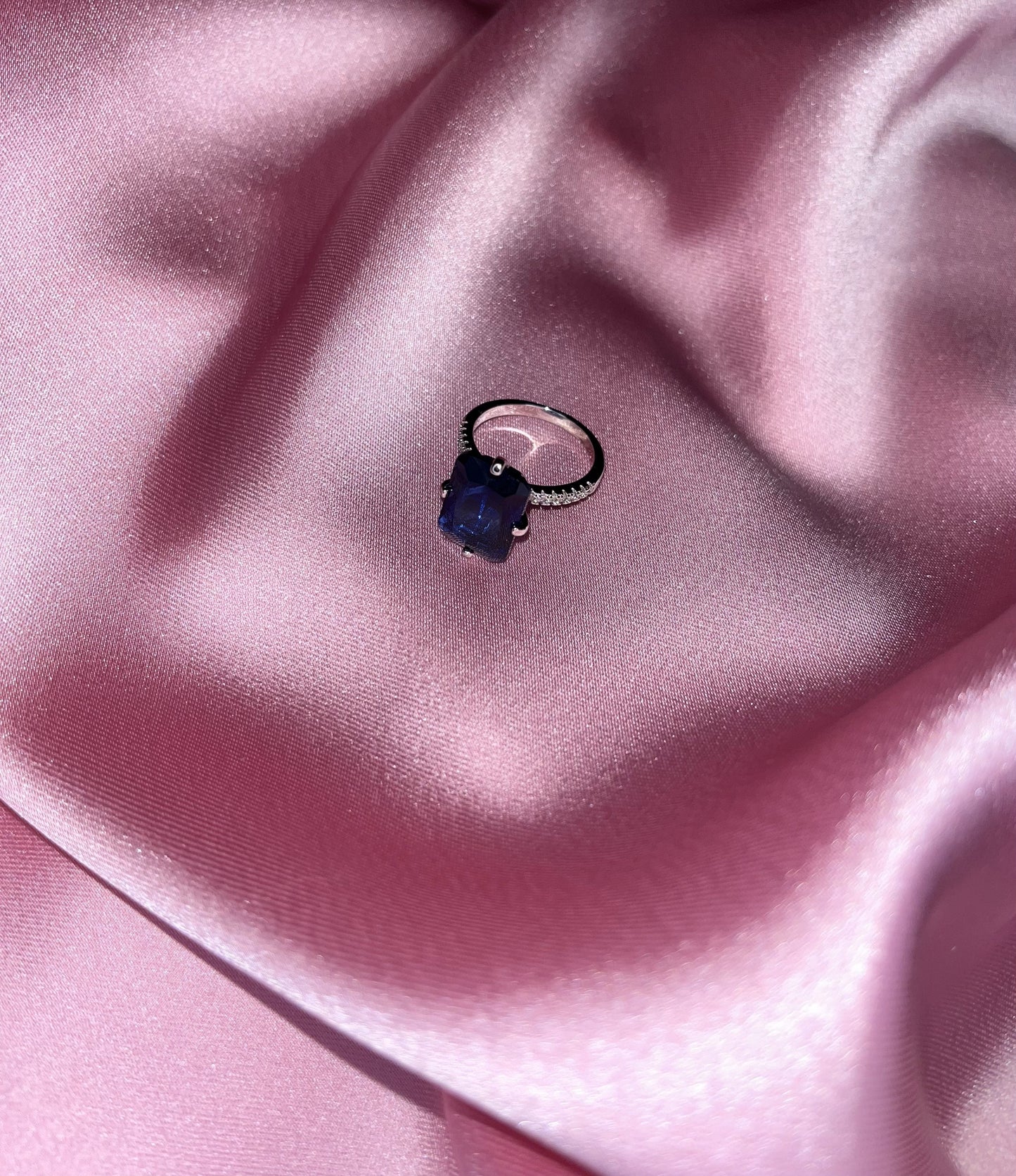 ENGAGEMENT ring