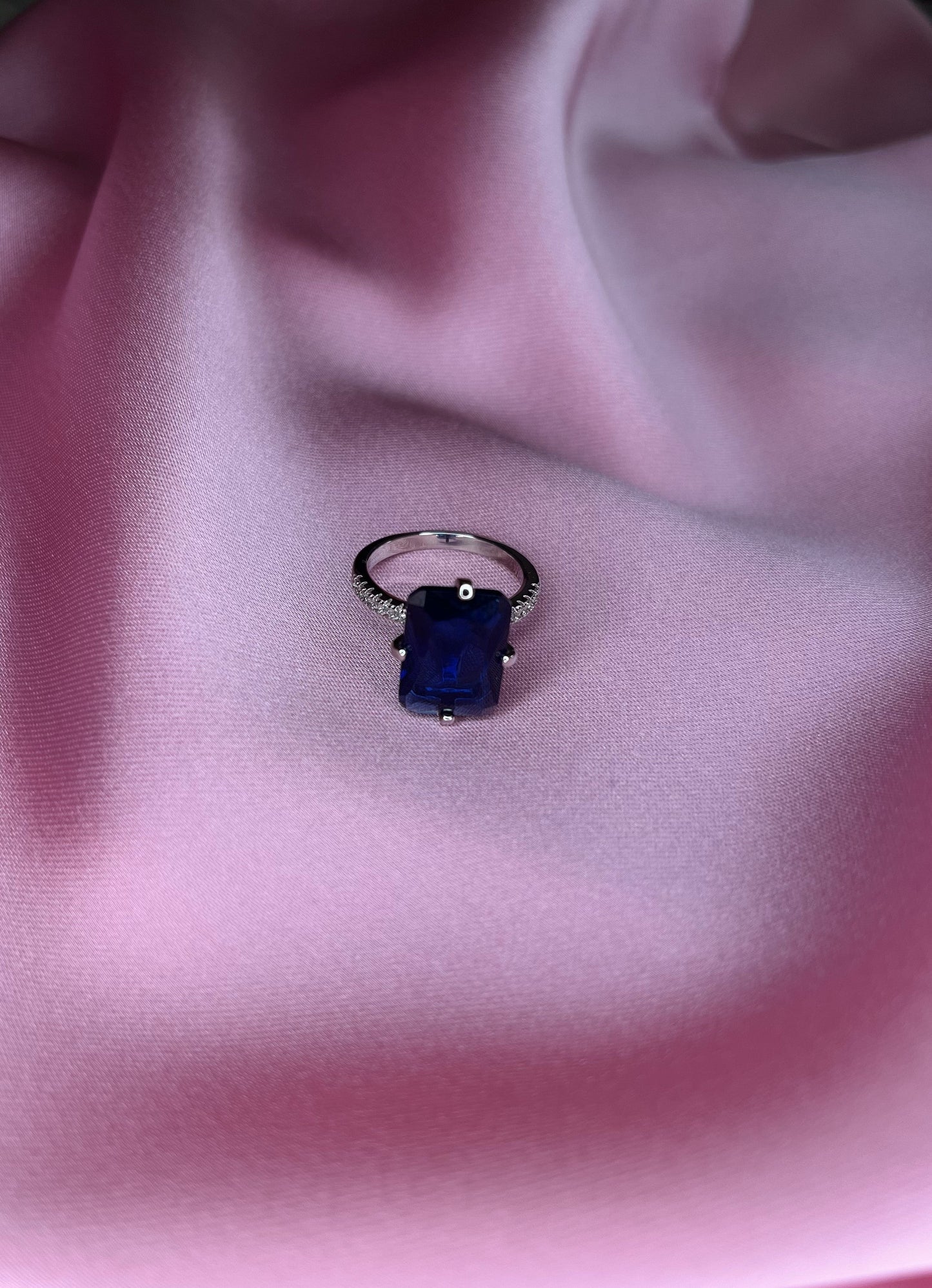 ENGAGEMENT ring