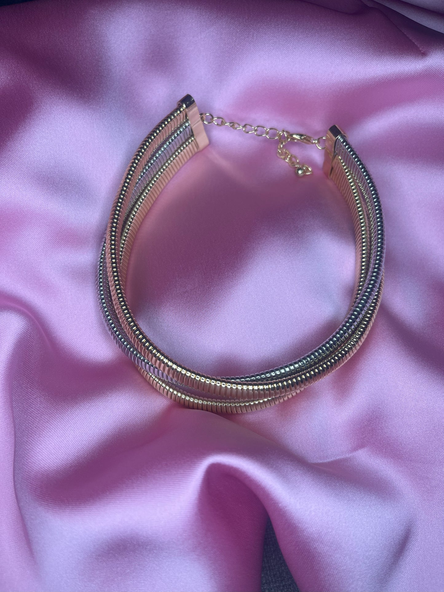 HEAVY METAL choker