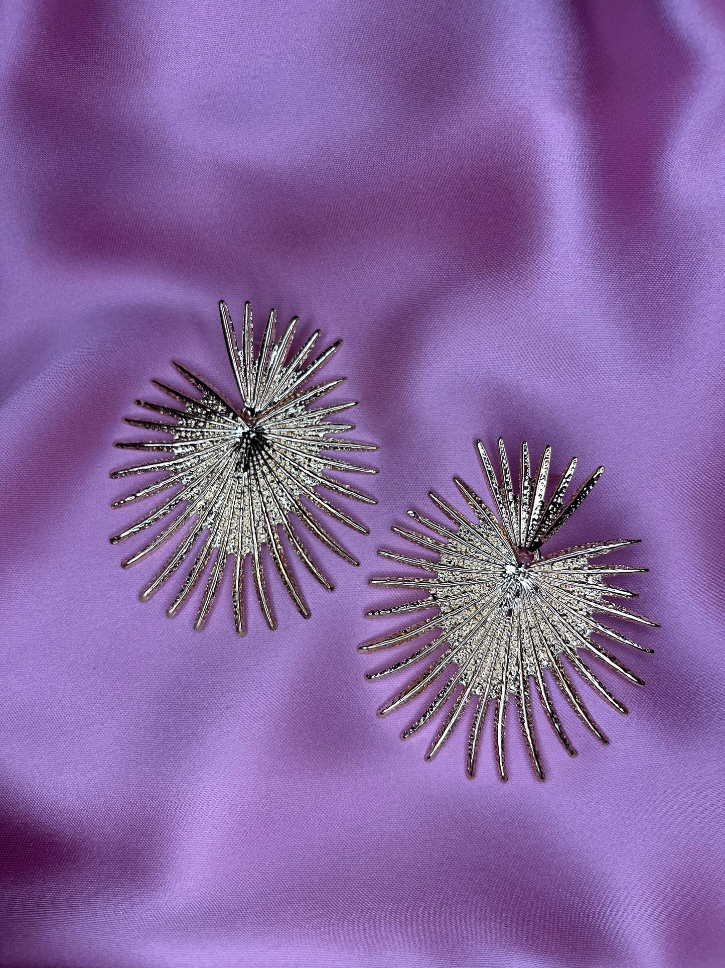 IRON THRONE earrings