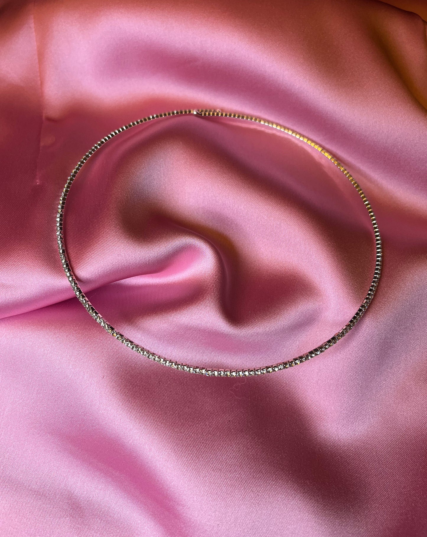 OFF THE GRID choker
