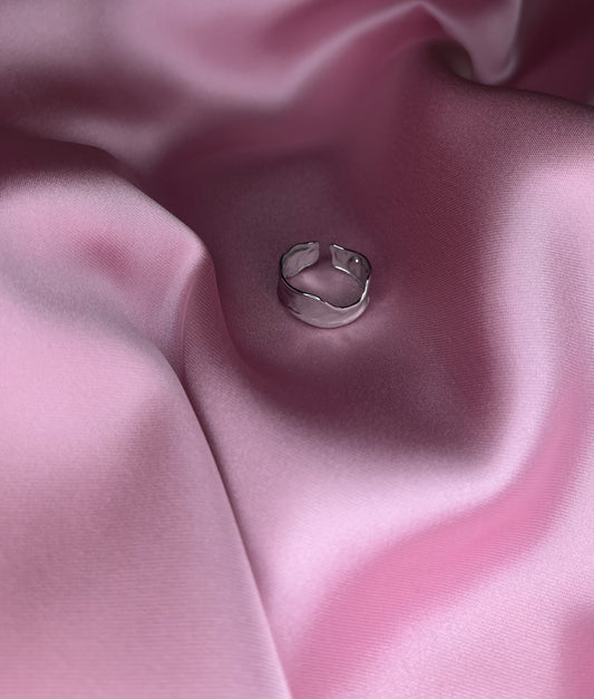 MELTED HEART ring