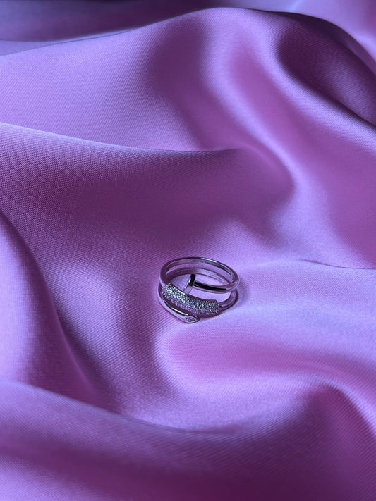 NAIL ME ring