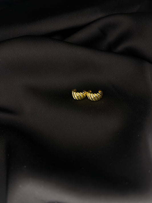 CROISSANT ear cuff